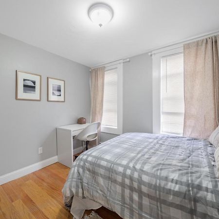 Easy Commute South Boston 4Br 1Bh Apt מראה חיצוני תמונה